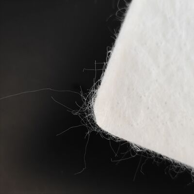 Filamento de alto rendimiento Geotextil no tejido para la separación de los cimientos de las carreteras