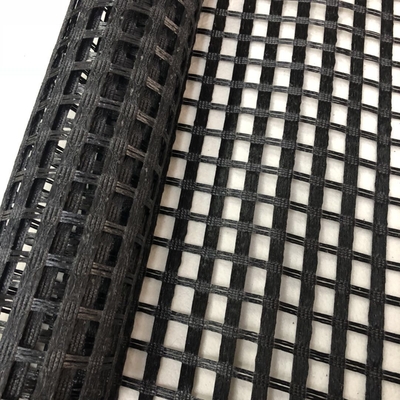 Estabilización de tierra negra Mesh Fiberglass Geogrid para el pavimento del cemento