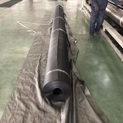 Resistencia a la tracción ≥15MPa Geomembrana HDPE Ancho de 1 a 12 metros Índice de oxígeno ≥30 por ciento Membrana resistente al agua duradera