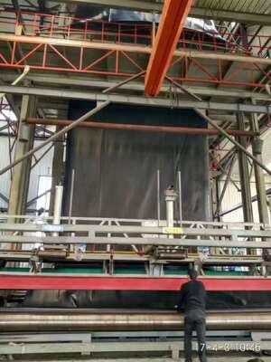 Índice de oxígeno de al menos 30 por ciento geomembrana de HDPE diseñada para un rendimiento en condiciones difíciles vida útil superior a 10 años