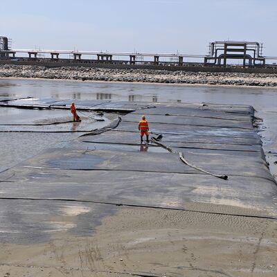 Tubos de deshidratación de geotextil de alta permeabilidad para proyectos de tratamiento de lodos municipales