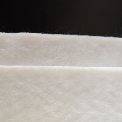 Filamento de alto rendimiento Geotextil no tejido para la separación de los cimientos de las carreteras