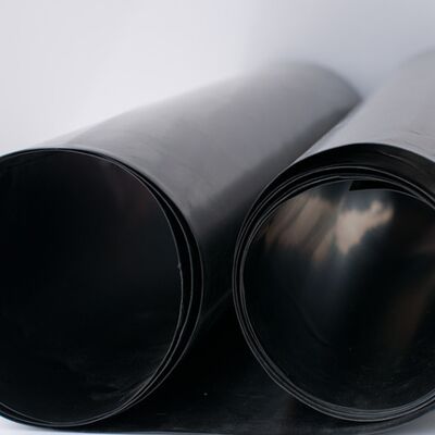 1.5mm Geomembrana de HDPE con Resistencia Química Especializada para Lixiviación en Montones de Minería