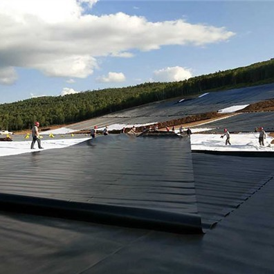 Revestimiento impermeable de geomembrana de HDPE de barrera para lagunas industriales de sustancias químicas y aguas residuales