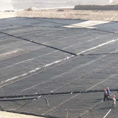 Revestimiento impermeable de geomembrana de HDPE de barrera para lagunas industriales de sustancias químicas y aguas residuales