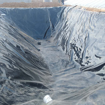 Canal de irrigación que alinea el trazador de líneas de geomembrana del HDPE para los canales de conservación del agua