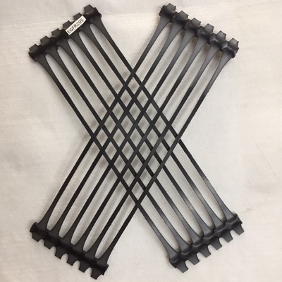 Rejilla de la estabilización de Geogrid Mesh Uniaxial Geogrid Universal Soil del plástico del HDPE de los PP