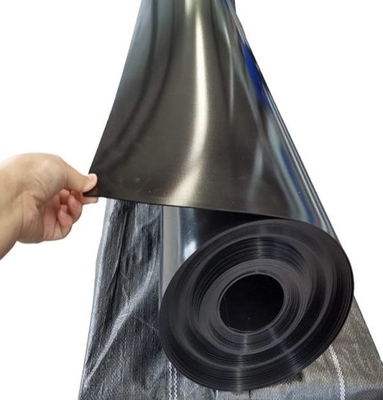 Alta resistencia a la tracción Revestimiento de geomembrana HDPE 0,1-3,0 mm de espesor para una protección máxima